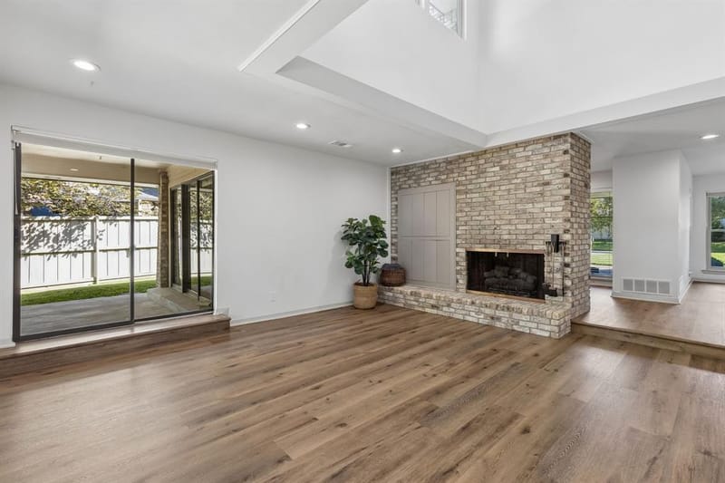 6720 Robin Willow Court, Dallas TX 75248 - Photo 6