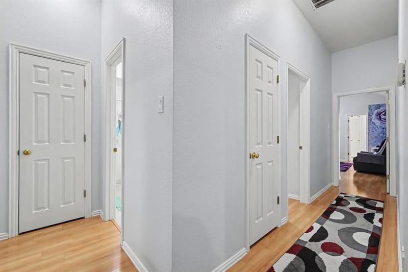 7925 Peregrine Trail, Arlington TX 76001 - Photo 19
