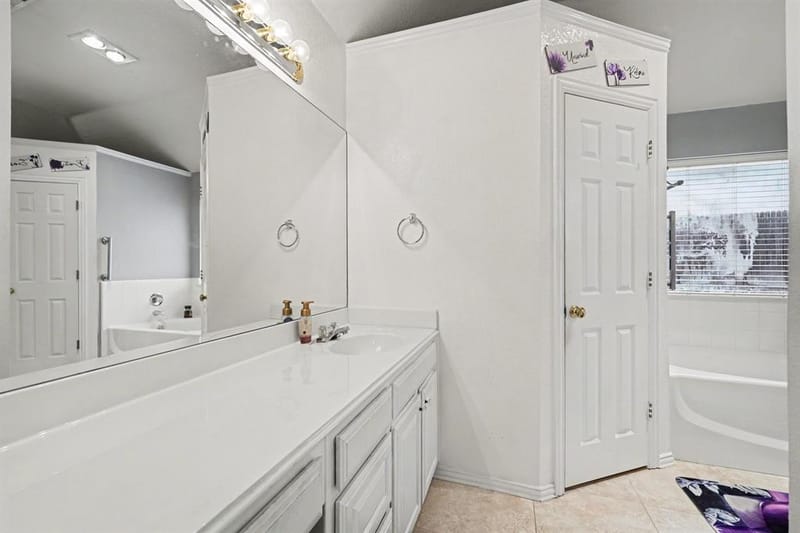 7925 Peregrine Trail, Arlington TX 76001 - Photo 25
