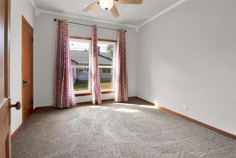 1720 S Fannin Avenue, Denison TX 75020 - Photo 18