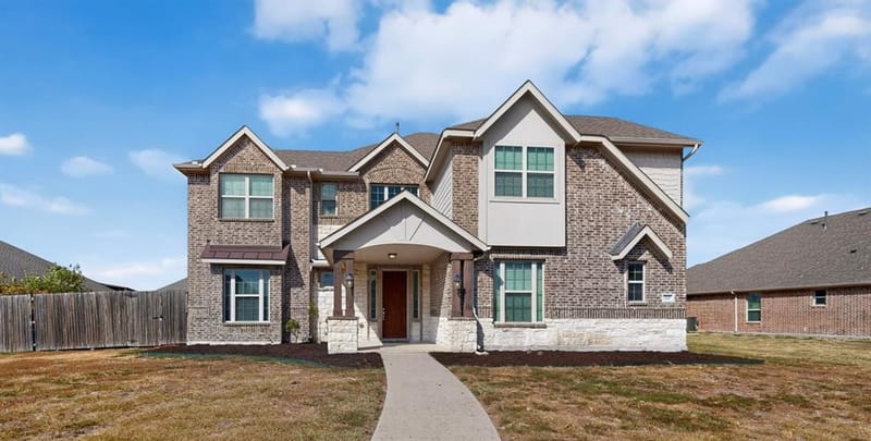 340 Redstone Drive, Sunnyvale TX 75182