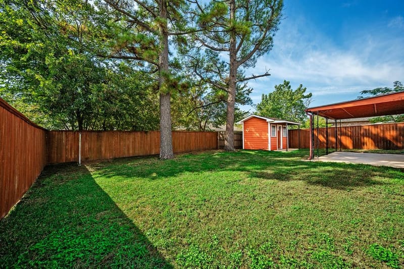2710 W Walker Street, Denison TX 75020 - Photo 30