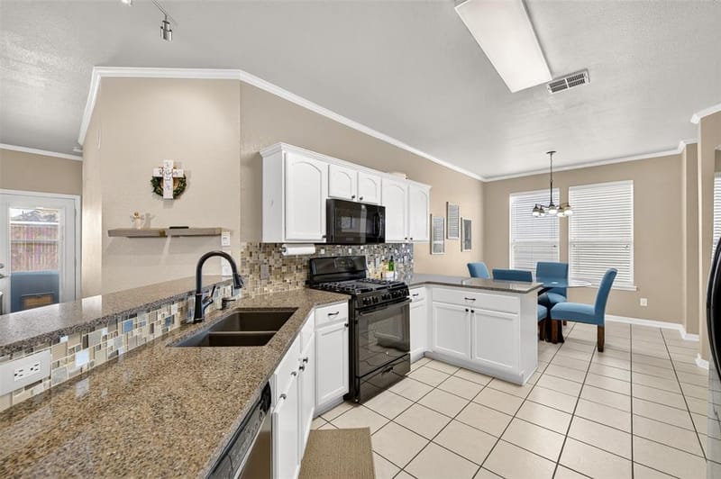 9928 Tanglebrush Drive, McKinney TX 75072 - Photo 13