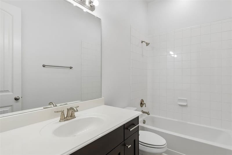 833 Rohan Drive, Richardson TX 75081 - Photo 5