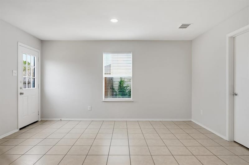 14116 Cochise Drive, Fort Worth TX 76052 - Photo 6