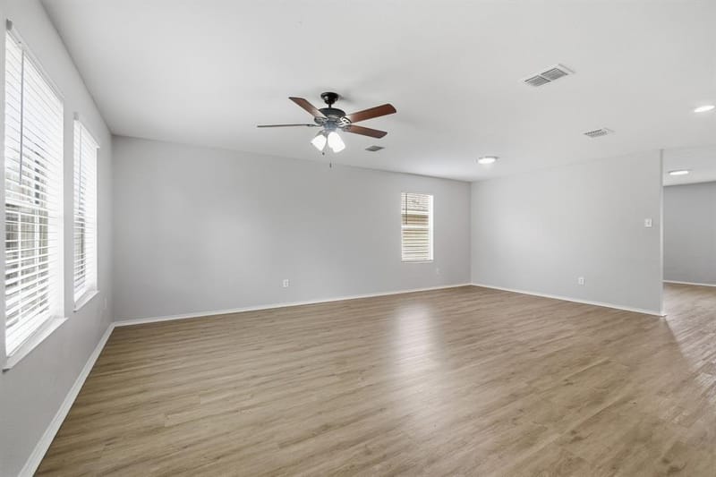 14116 Cochise Drive, Fort Worth TX 76052 - Photo 12