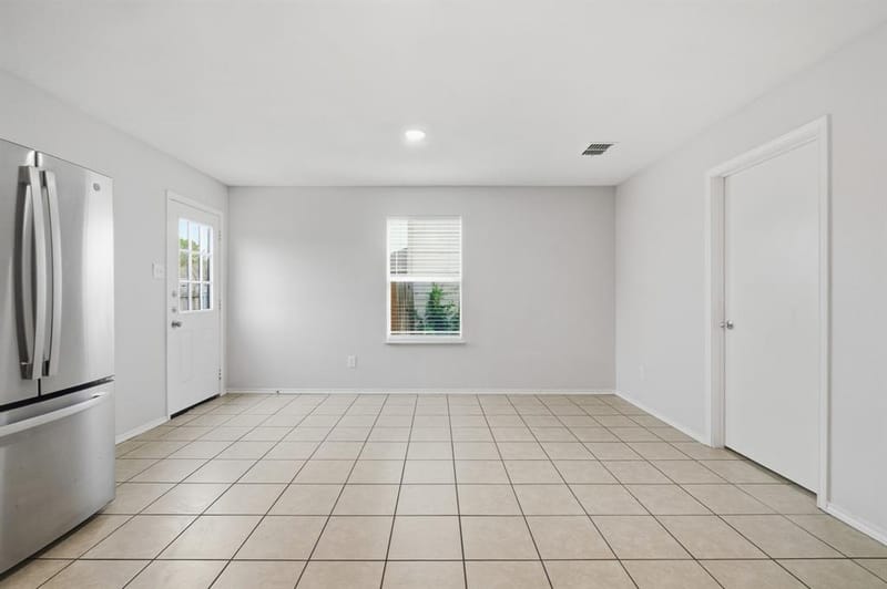14116 Cochise Drive, Fort Worth TX 76052 - Photo 11