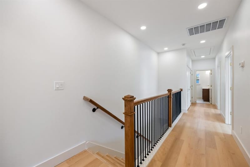 1643 Faye Street, Dallas TX 75215 - Photo 21