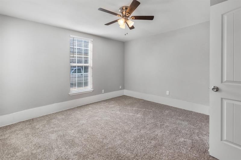 103 May Avenue, Cleburne TX 76031 - Photo 6