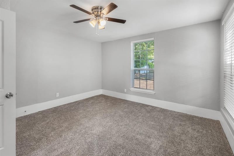 103 May Avenue, Cleburne TX 76031 - Photo 5