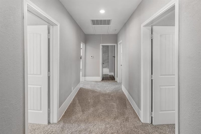 103 May Avenue, Cleburne TX 76031 - Photo 4
