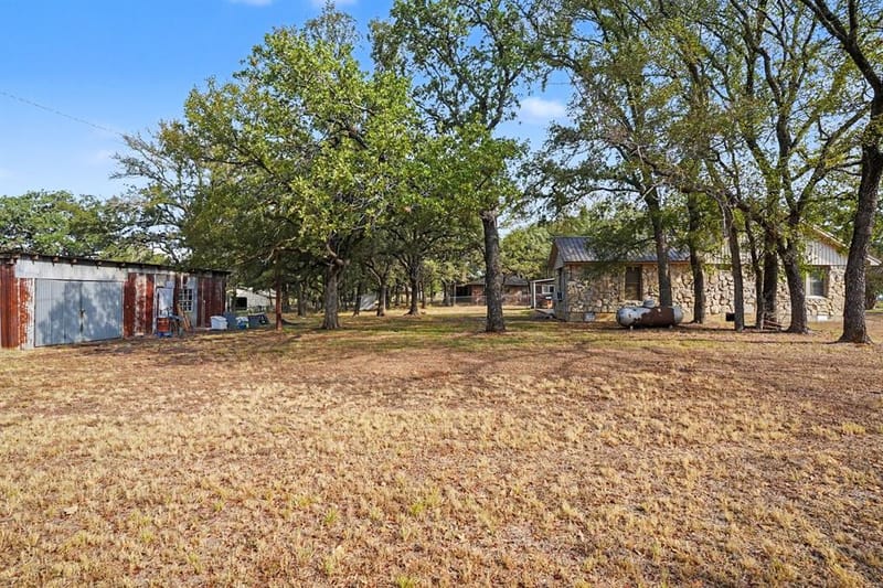 6413 County Road 803, Burleson TX 76028 - Photo 34