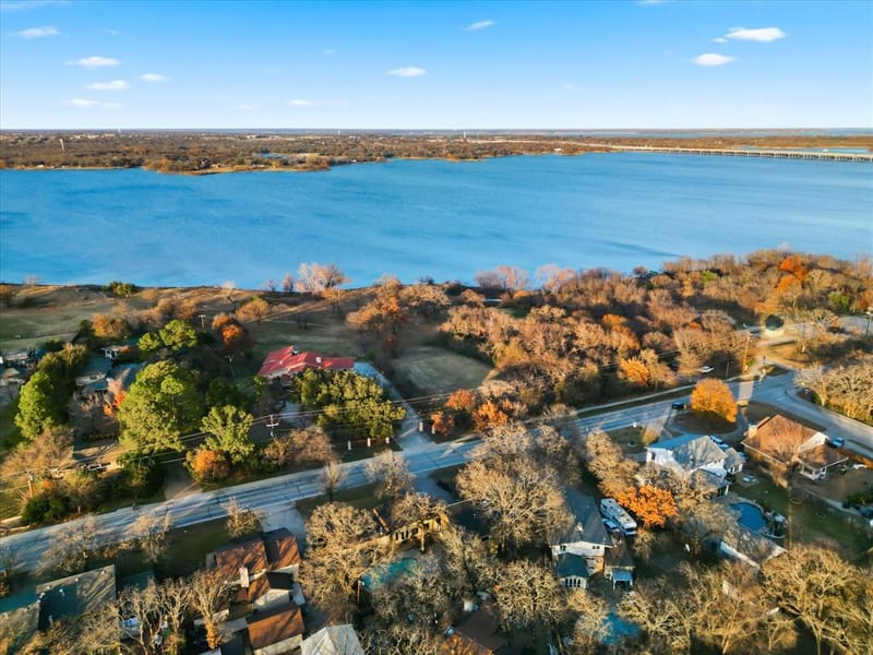 828 Highland Village Road, Highland Village TX 75077 - Photo 38