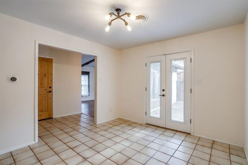 1500 Cienegas Circle, Fort Worth TX 76112 - Photo 27