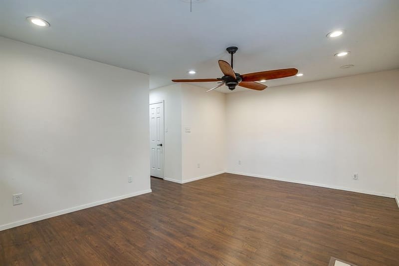 1500 Cienegas Circle, Fort Worth TX 76112 - Photo 37
