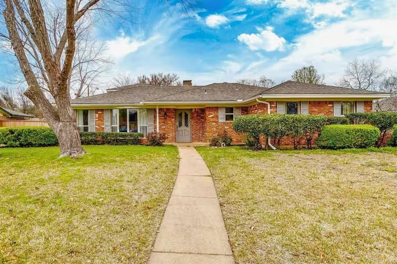 2426 Nottingham Place, Grand Prairie TX 75050