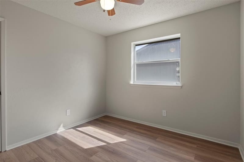 2523 Avonhill Drive, Arlington TX 76015 - Photo 23