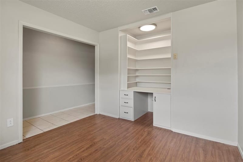 2523 Avonhill Drive, Arlington TX 76015 - Photo 17