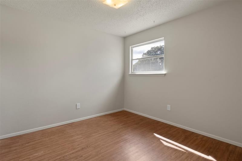 2523 Avonhill Drive, Arlington TX 76015 - Photo 16
