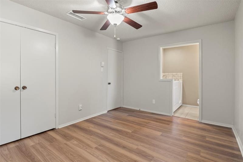 2523 Avonhill Drive, Arlington TX 76015 - Photo 12