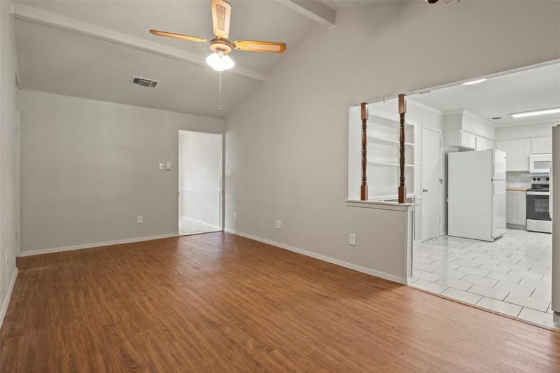 2523 Avonhill Drive, Arlington TX 76015 - Photo 7