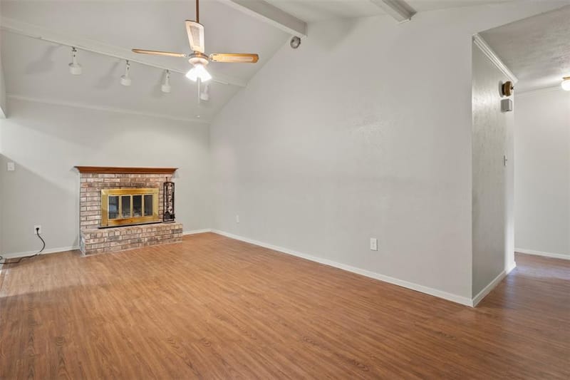 2523 Avonhill Drive, Arlington TX 76015 - Photo 5