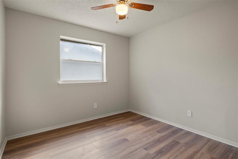 2523 Avonhill Drive, Arlington TX 76015 - Photo 21
