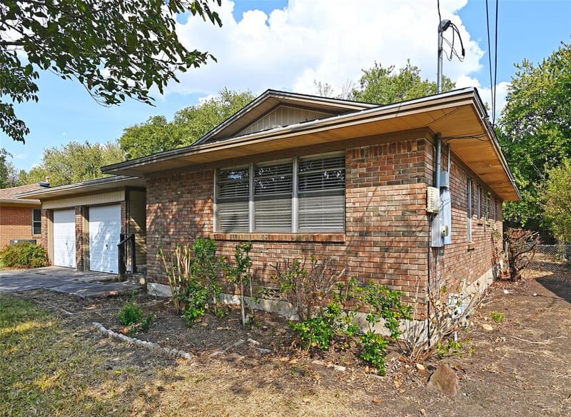 3208 Avon Drive, Denton TX 76209 - Photo 3