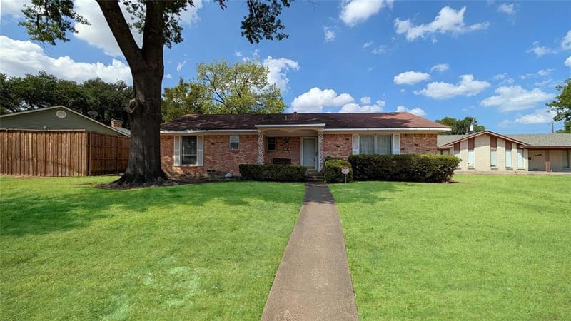 1453 Brook Valley Place, Dallas TX 75232 - Photo 30