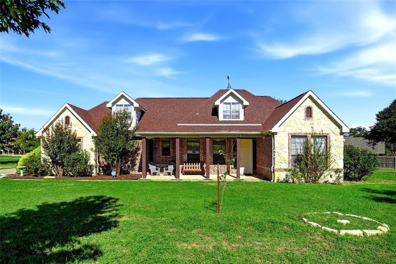 108 Wooley Court, Weatherford TX 76085