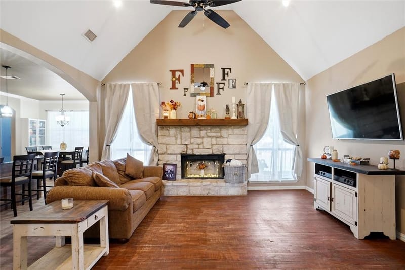 108 Wooley Court, Weatherford TX 76085 - Photo 8