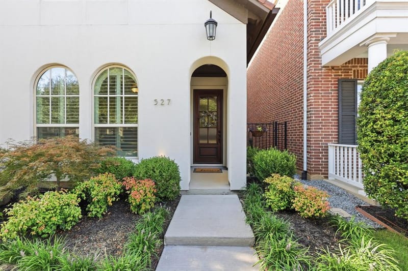 527 Sandy Lane, Flower Mound TX 75022 - Photo 2