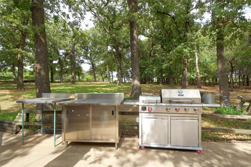 711 County Road 162, Gainesville TX 76240 - Photo 32
