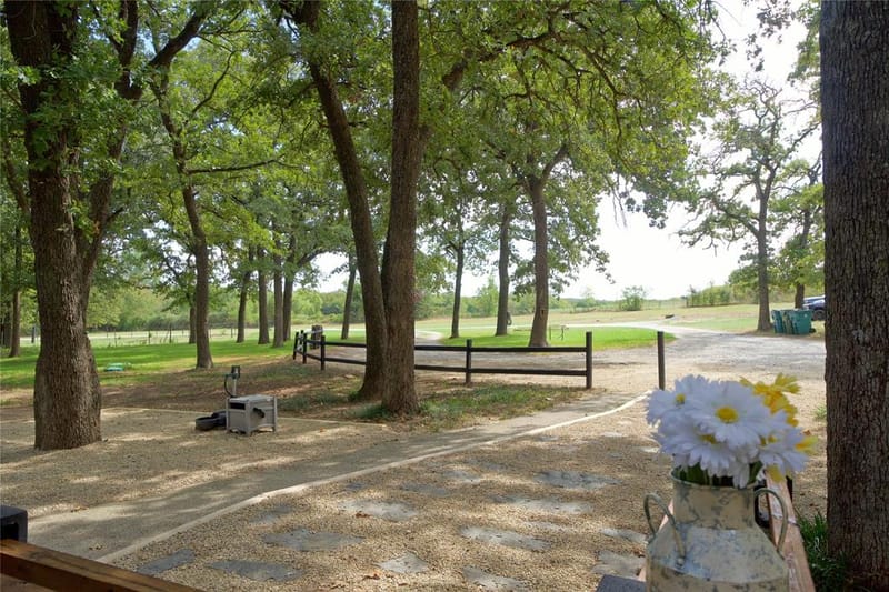 711 County Road 162, Gainesville TX 76240 - Photo 38