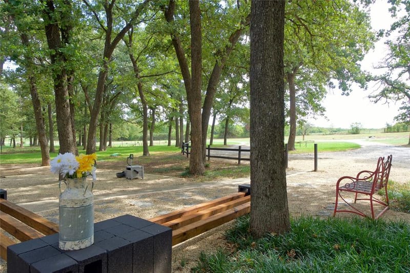 711 County Road 162, Gainesville TX 76240 - Photo 37