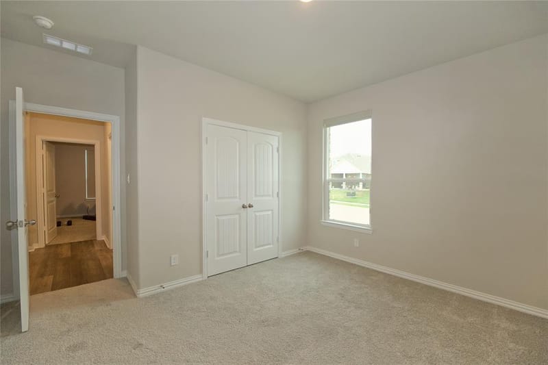 616 Juneau Street, Gainesville TX 76240 - Photo 16
