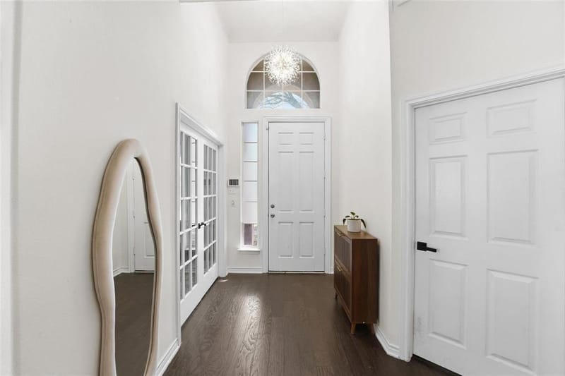 8609 Old Oak Drive, Irving TX 75063 - Photo 13