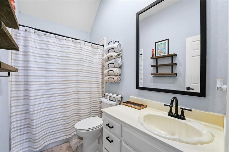 8609 Old Oak Drive, Irving TX 75063 - Photo 12