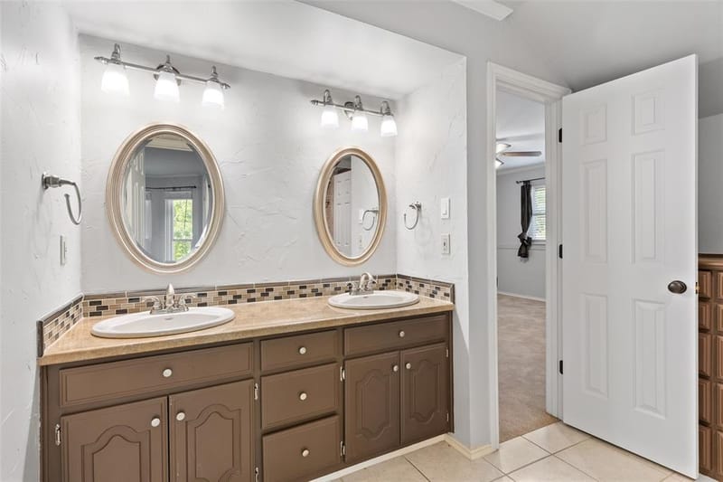 6901 April Way Circle, Plano TX 75023 - Photo 35