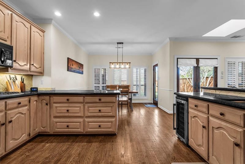 6901 April Way Circle, Plano TX 75023 - Photo 8