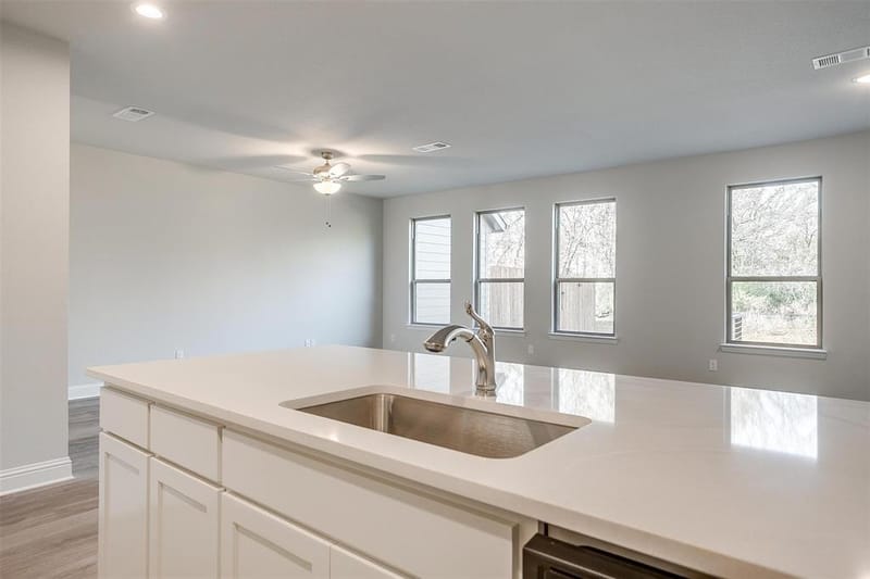 802 Homeplace Circle, Mansfield TX 76063 - Photo 16