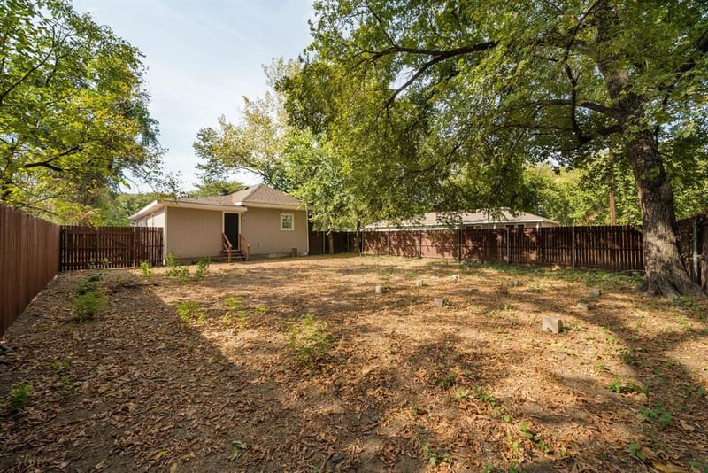 2803 Valentine Street, Dallas TX 75215 - Photo 24