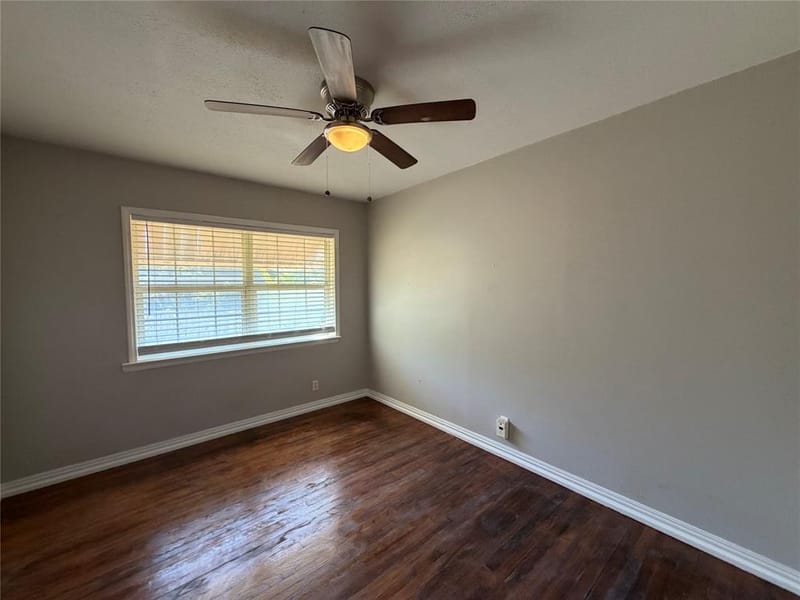 811 N Grant Drive, Sherman TX 75092 - Photo 8