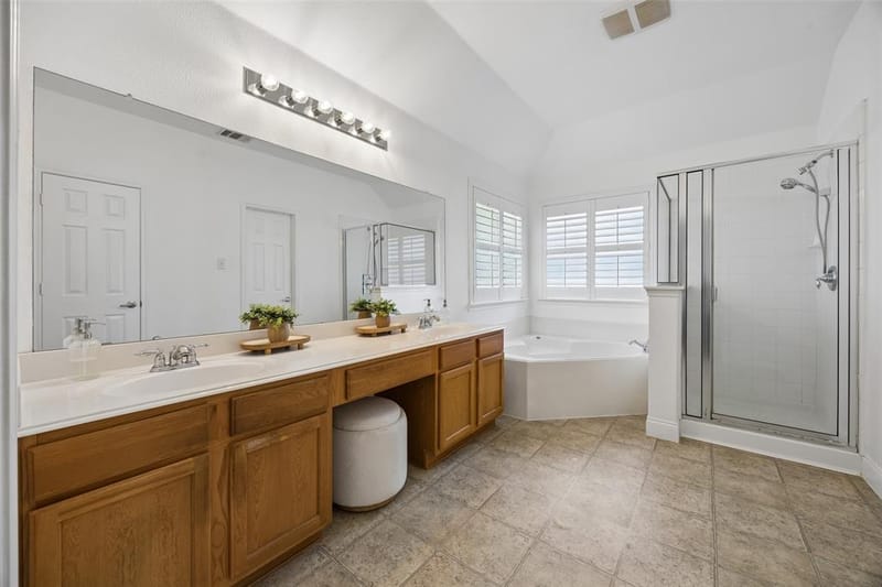9828 Meadow Rue Drive, McKinney TX 75072 - Photo 18