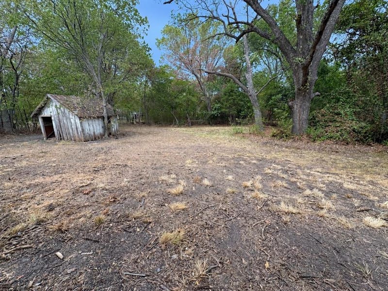 808 W 11th Avenue, Corsicana TX 75110 - Photo 8