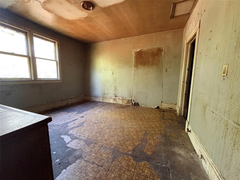 808 W 11th Avenue, Corsicana TX 75110 - Photo 25
