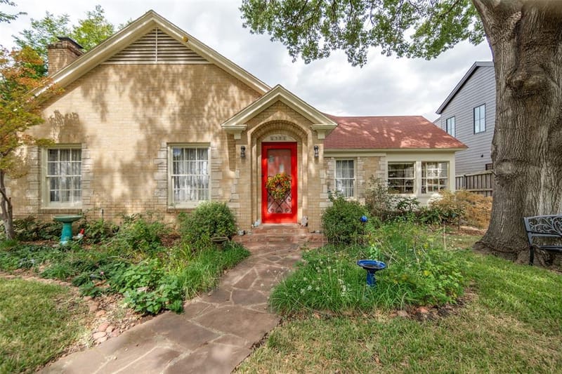 6903 Clayton Avenue, Dallas TX 75214