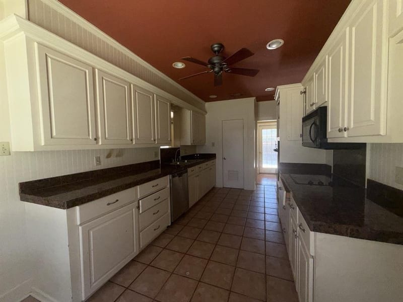 1820 Maplewood Avenue, Corsicana TX 75110 - Photo 14