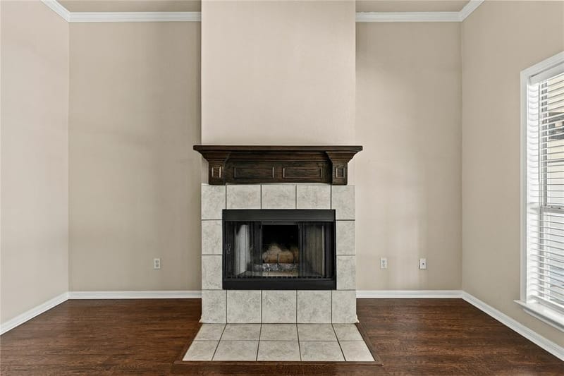 624 Willow Creek Drive, Hewitt TX 76643 - Photo 12