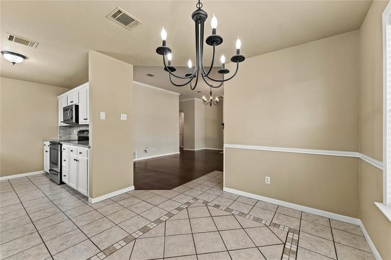 624 Willow Creek Drive, Hewitt TX 76643 - Photo 14